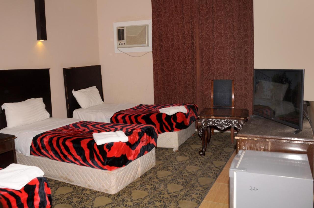 فندق العروبة Riadh Exterior foto