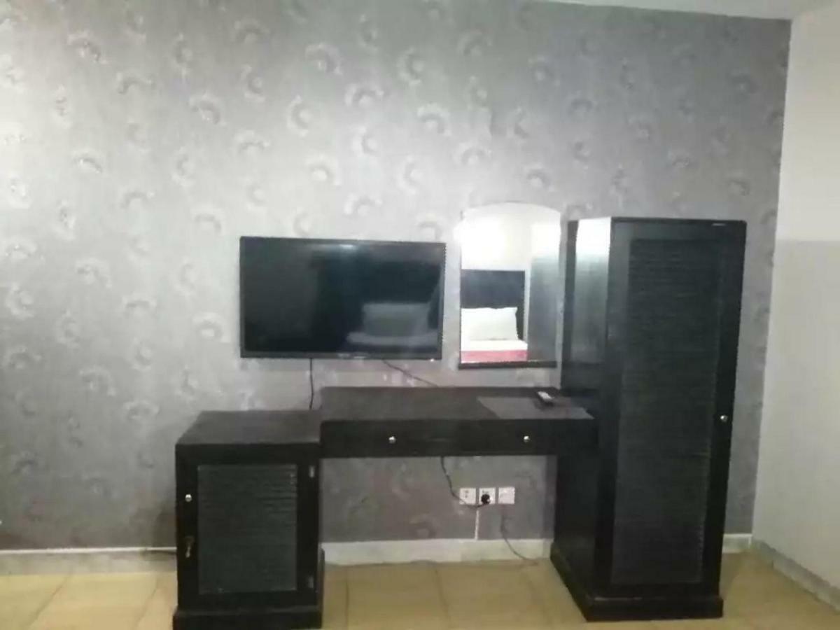 فندق العروبة Riadh Exterior foto